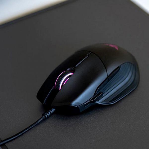 RAZER BASILISK Ergonomic Wired Mechanical Gaming Mouse RZ01-02330100-R3A1 - (16000 DPI, 5G Optical Sensor, RGB Chroma Lighting, 1000Hz Ultrapolling)