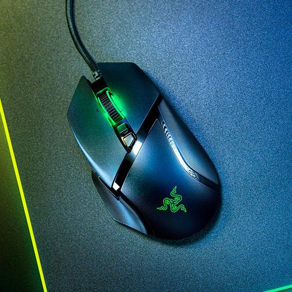 Razer Basilisk V2 Wired Gaming Mouse (20000 DPI, Optical Sensor, RGB Chroma Lighting, Black)